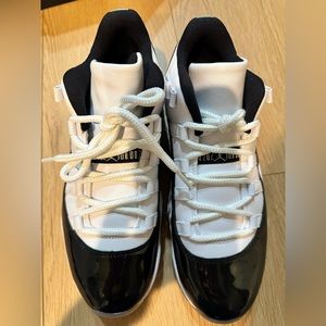Air Jordan 11 retro low